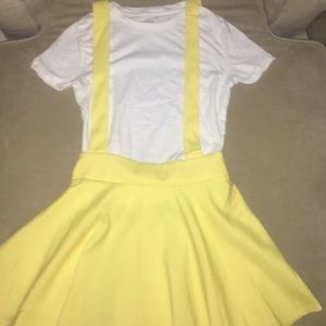 Kawaii yellow skirt